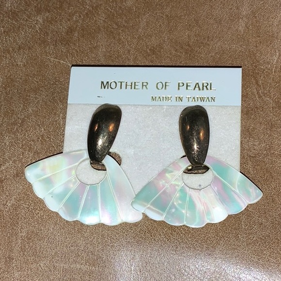 Carved Mother of Pearl Removable Charms on Omega Back Earrings Vintage - Picture 2 of 13